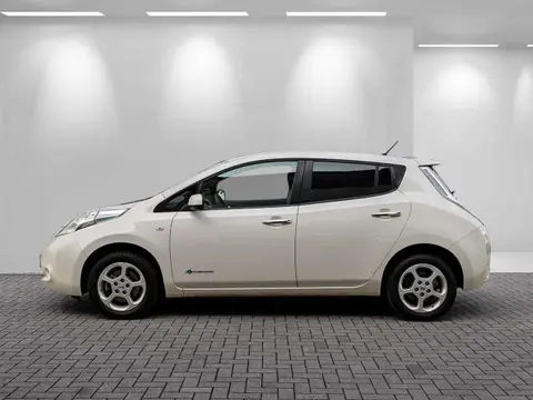 Used NISSAN LEAF Electric 2015 Ad 