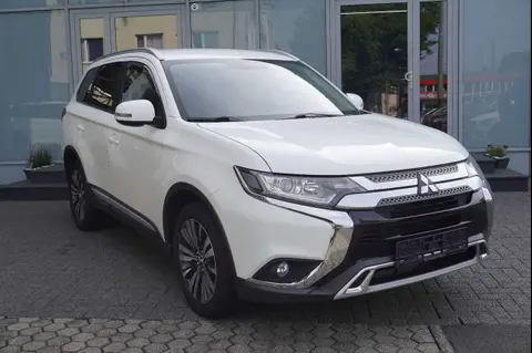 Used MITSUBISHI OUTLANDER Petrol 2019 Ad 