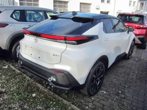 Annonce TOYOTA C-HR Hybride 2024 d'occasion Allemagne