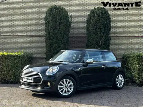 Used MINI COOPER Petrol 2018 Ad 