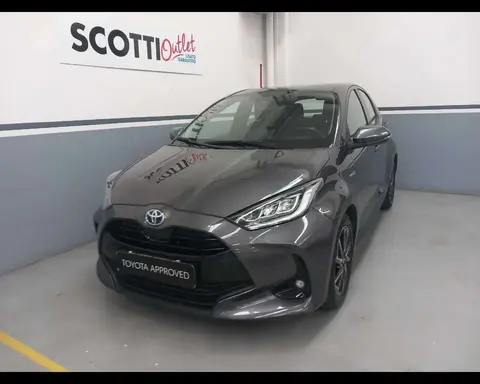 Used TOYOTA YARIS Hybrid 2020 Ad 