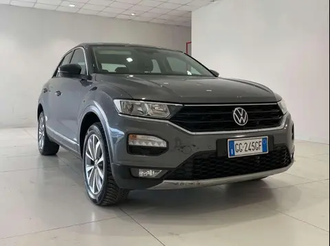 Used VOLKSWAGEN T-ROC Petrol 2021 Ad 