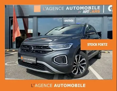 Used VOLKSWAGEN T-ROC Petrol 2022 Ad Belgium