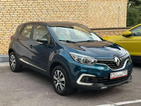 Used RENAULT CAPTUR Petrol 2018 Ad 