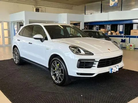 Used PORSCHE CAYENNE Hybrid 2020 Ad 