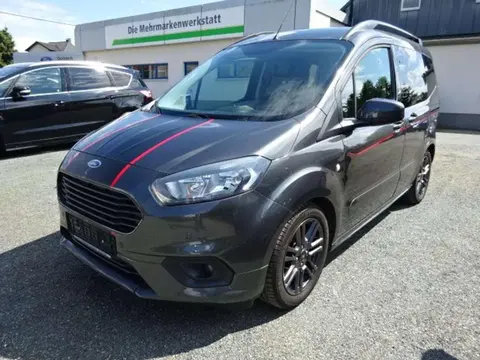 Annonce FORD TOURNEO Essence 2018 d'occasion Allemagne