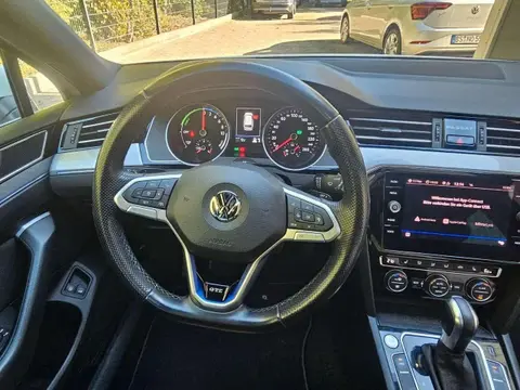 Used VOLKSWAGEN PASSAT Hybrid 2020 Ad 