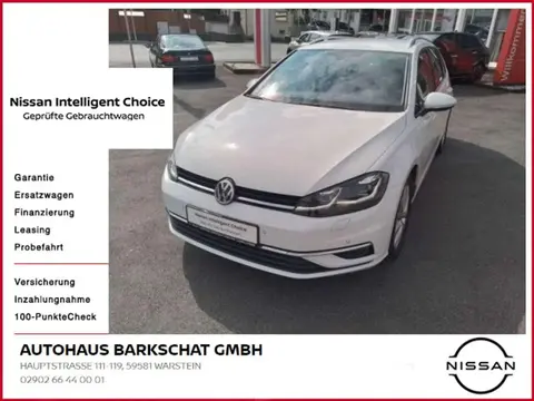 Used VOLKSWAGEN GOLF Petrol 2018 Ad 