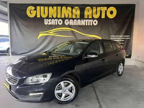 Used VOLVO V60 Diesel 2018 Ad 