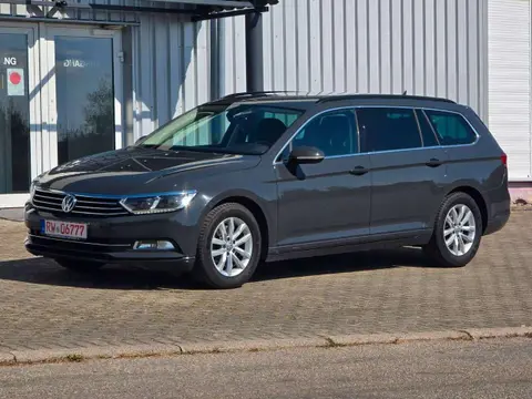 Used VOLKSWAGEN PASSAT Diesel 2019 Ad 