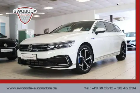 Used VOLKSWAGEN PASSAT Hybrid 2021 Ad 