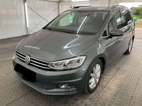 Used VOLKSWAGEN TOURAN Diesel 2017 Ad 