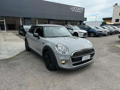 Used MINI ONE Petrol 2015 Ad 