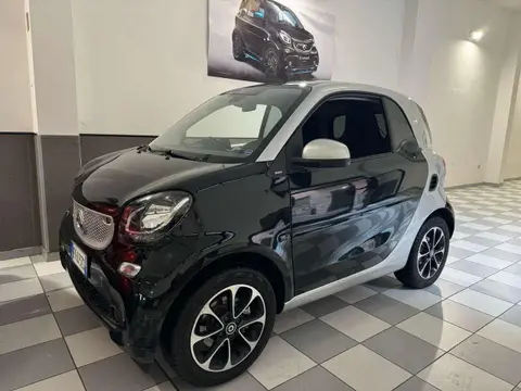 Annonce SMART FORTWO Essence 2017 d'occasion 