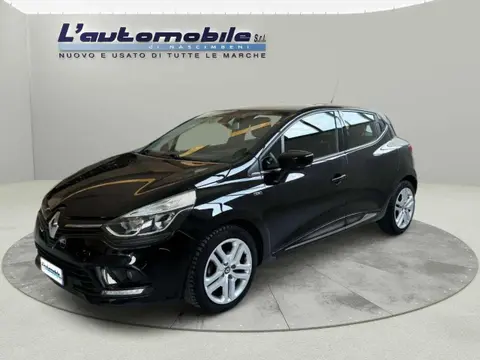 Used RENAULT CLIO Diesel 2019 Ad 