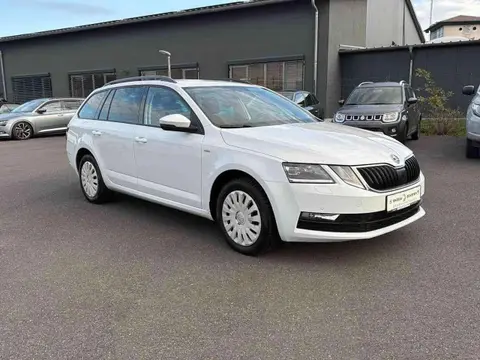 Used SKODA OCTAVIA Petrol 2019 Ad 