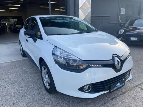 Used RENAULT CLIO Petrol 2016 Ad 