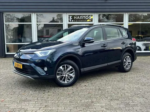 Used TOYOTA RAV4 Hybrid 2017 Ad 