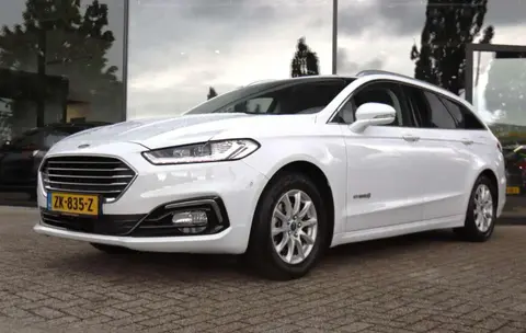 Used FORD MONDEO Hybrid 2019 Ad 