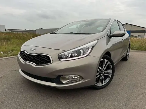 Used KIA CEED Petrol 2014 Ad 