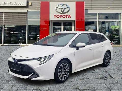 Used TOYOTA COROLLA Hybrid 2022 Ad 