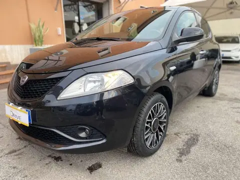 Used LANCIA YPSILON Hybrid 2021 Ad 