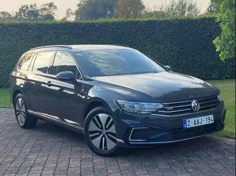 Used VOLKSWAGEN PASSAT Hybrid 2020 Ad 