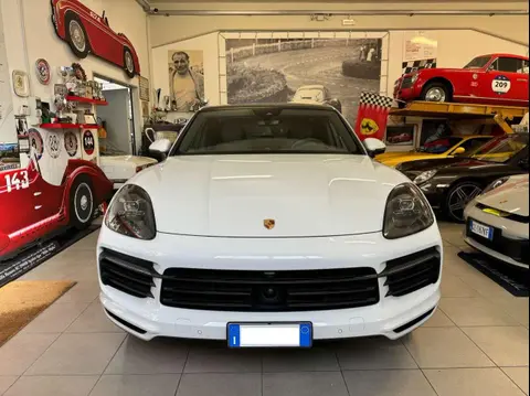 Used PORSCHE CAYENNE Petrol 2019 Ad 