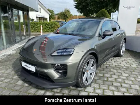 Used PORSCHE MACAN Electric 2024 Ad 