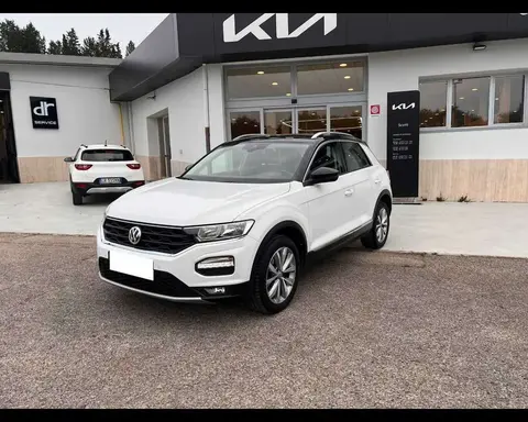 Annonce VOLKSWAGEN T-ROC Essence 2019 d'occasion 