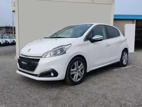 Used PEUGEOT 208 Petrol 2019 Ad 