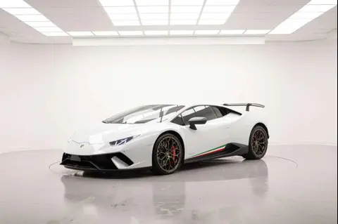 Used LAMBORGHINI HURACAN Petrol 2019 Ad 