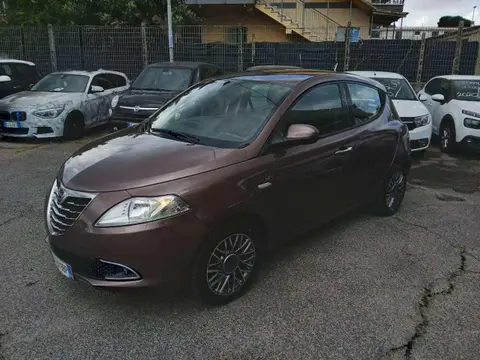 Annonce LANCIA YPSILON Essence 2015 d'occasion 