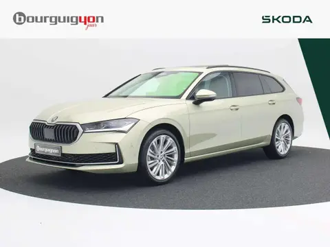 Used SKODA SUPERB Petrol 2024 Ad 