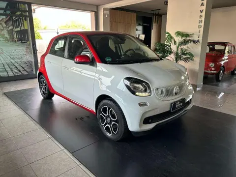 Annonce SMART FORFOUR Essence 2016 d'occasion 