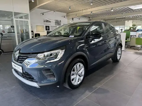 Used RENAULT CAPTUR Hybrid 2022 Ad 