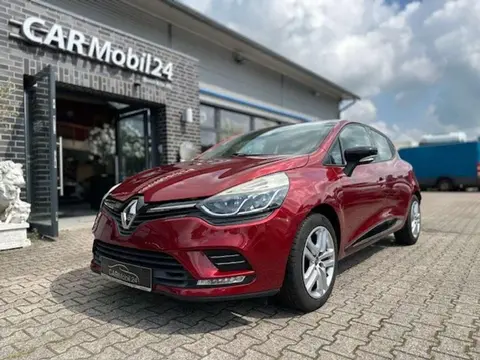 Used RENAULT CLIO Petrol 2017 Ad 