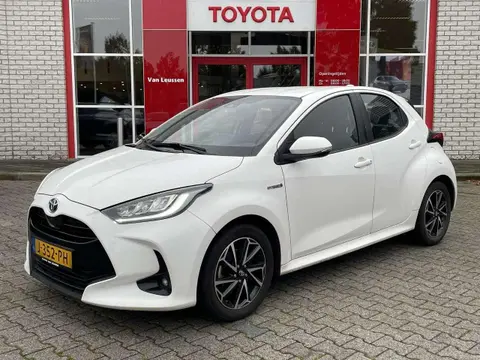 Used TOYOTA YARIS Hybrid 2020 Ad 