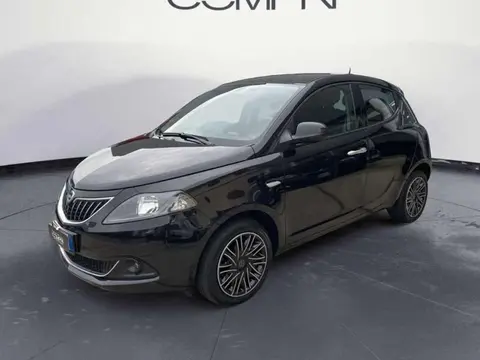 Used LANCIA YPSILON Hybrid 2022 Ad 