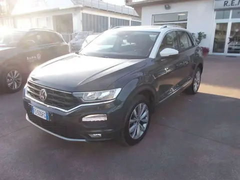 Used VOLKSWAGEN T-ROC Petrol 2018 Ad 