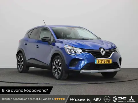 Used RENAULT CAPTUR Hybrid 2022 Ad 