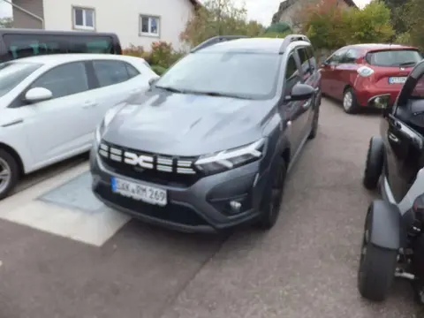 Used DACIA JOGGER Hybrid 2023 Ad 