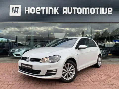 Used VOLKSWAGEN GOLF Petrol 2015 Ad 