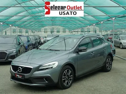 Used VOLVO V40 Diesel 2017 Ad 