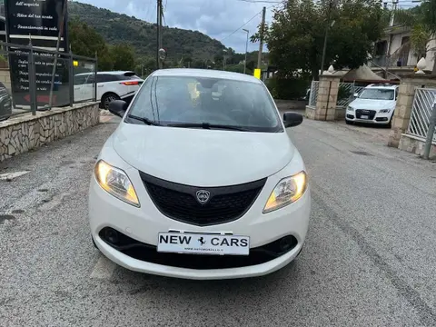 Used LANCIA YPSILON Hybrid 2020 Ad 