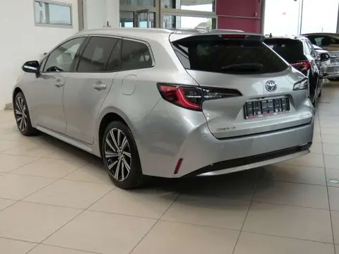 Used TOYOTA COROLLA Hybrid 2023 Ad 