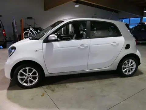 Annonce SMART FORFOUR Essence 2015 d'occasion 