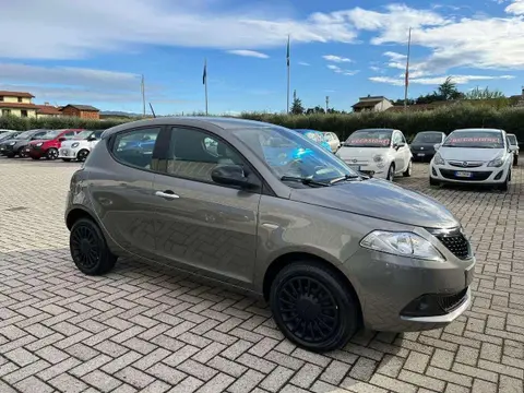 Used LANCIA YPSILON Hybrid 2023 Ad 