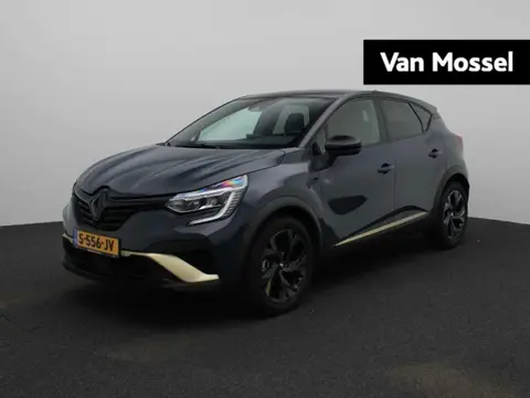 Used RENAULT CAPTUR Hybrid 2023 Ad 