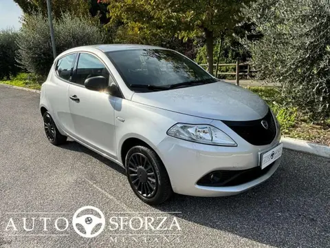 Annonce LANCIA YPSILON Hybride 2021 d'occasion 